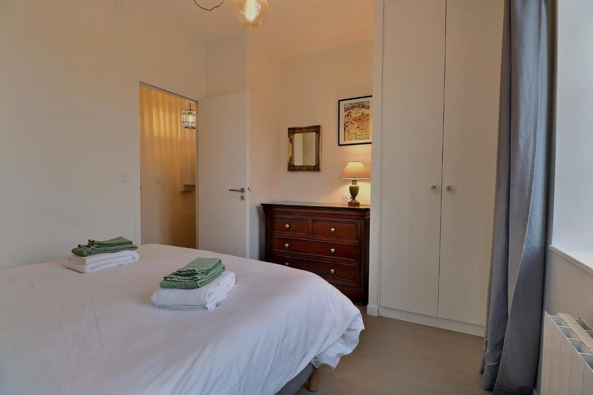 Les Mots Bleus Apartment Dinard Exterior photo